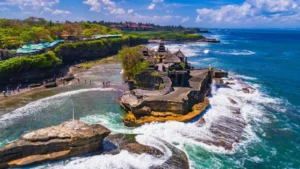 Tanah Lot Temple 1600x900 (1)